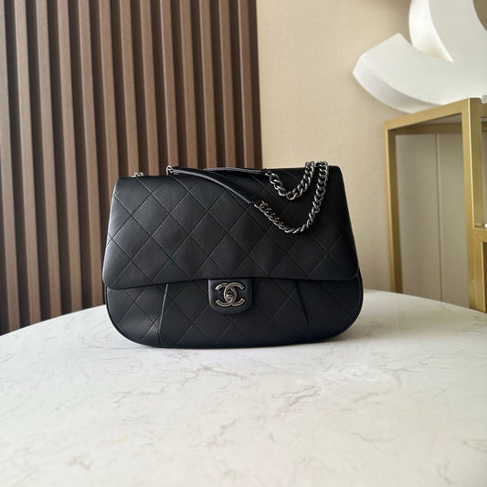 CC 2229 Classic Flap Bag 34cm Black Quited Lambskin