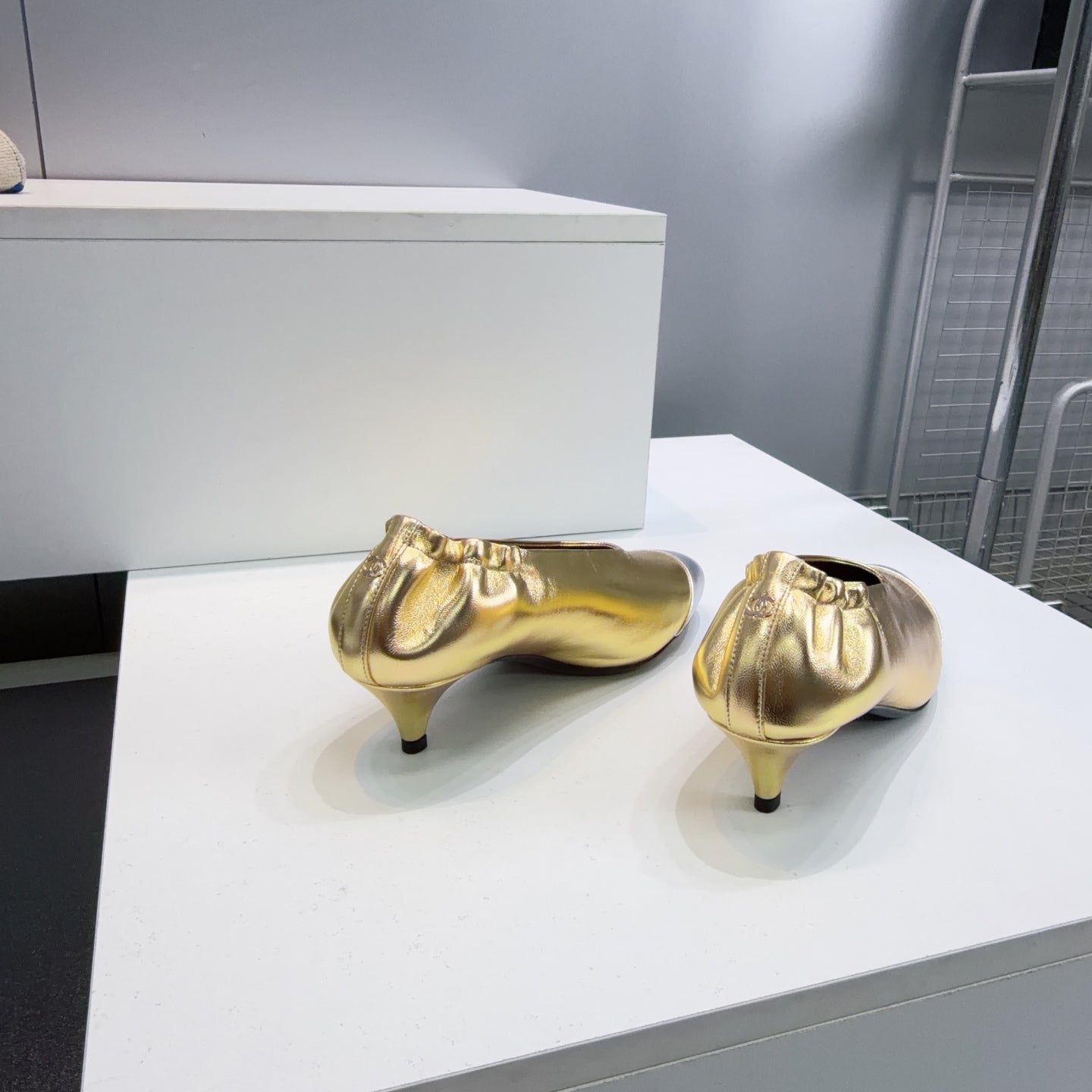 CC 2026 Pumps 4.5cm Sliver Gold Lambskin 741645