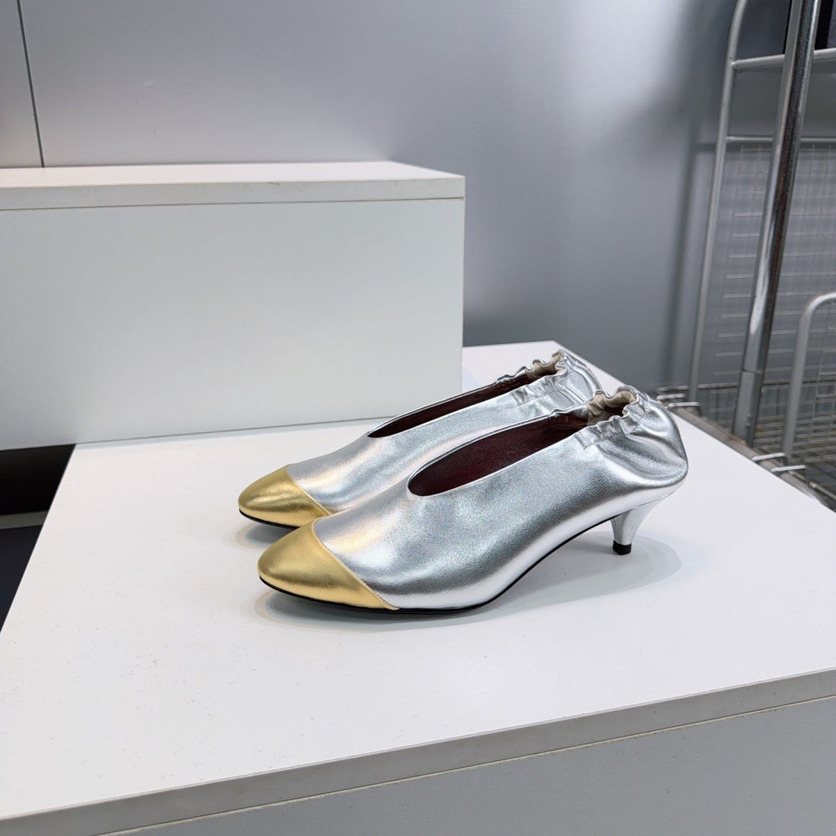 CC 2026 Pumps 4.5cm Gold Sliver Lambskin 741646