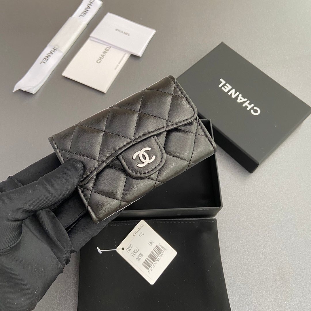 CC Zipper Flap Card Holder Black Sheepskin Sliver Steel 234675