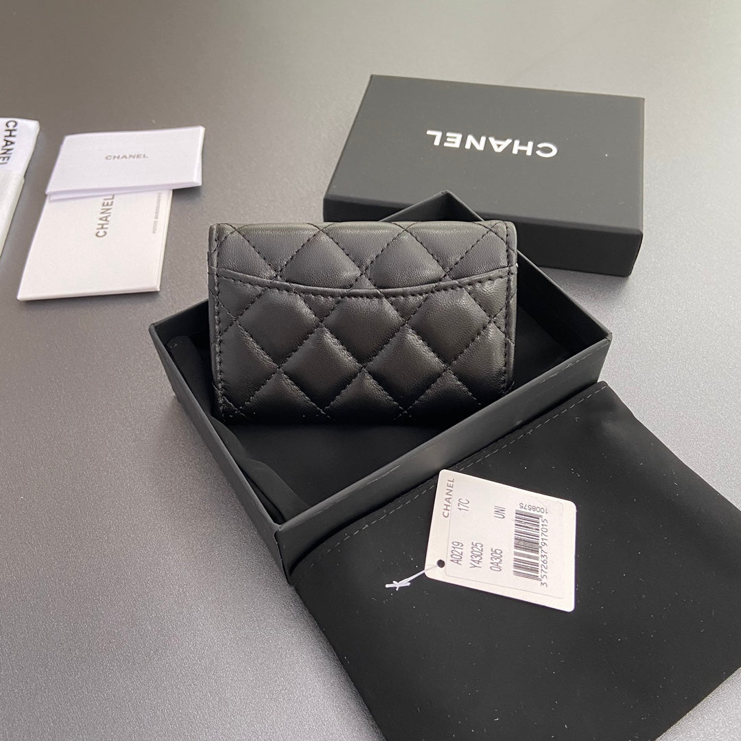 CC Zipper Flap Card Holder Black Sheepskin 234677