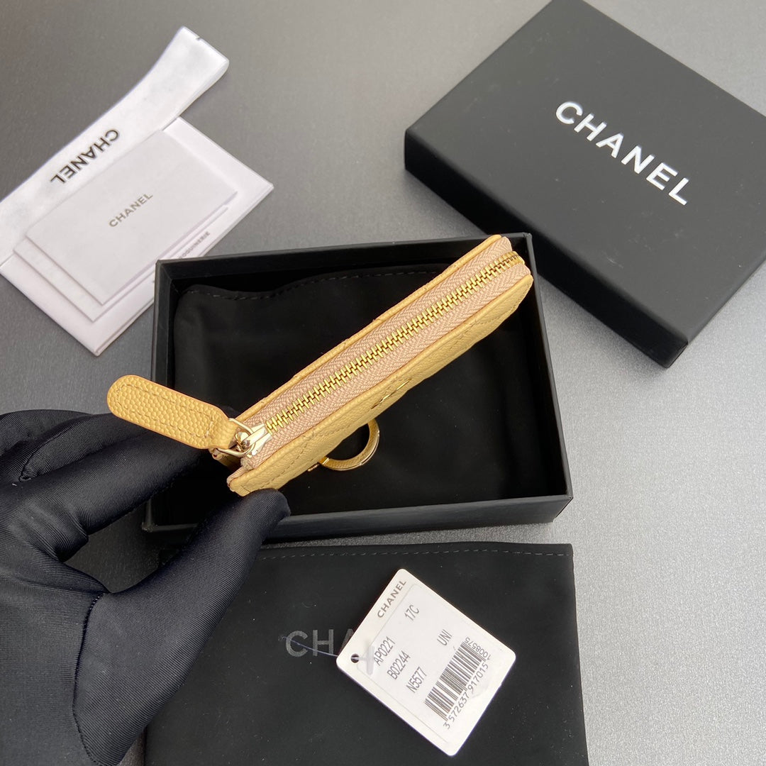 CC Hook & Chain Zipper Card Holder Yellow Caviar GHW 234715