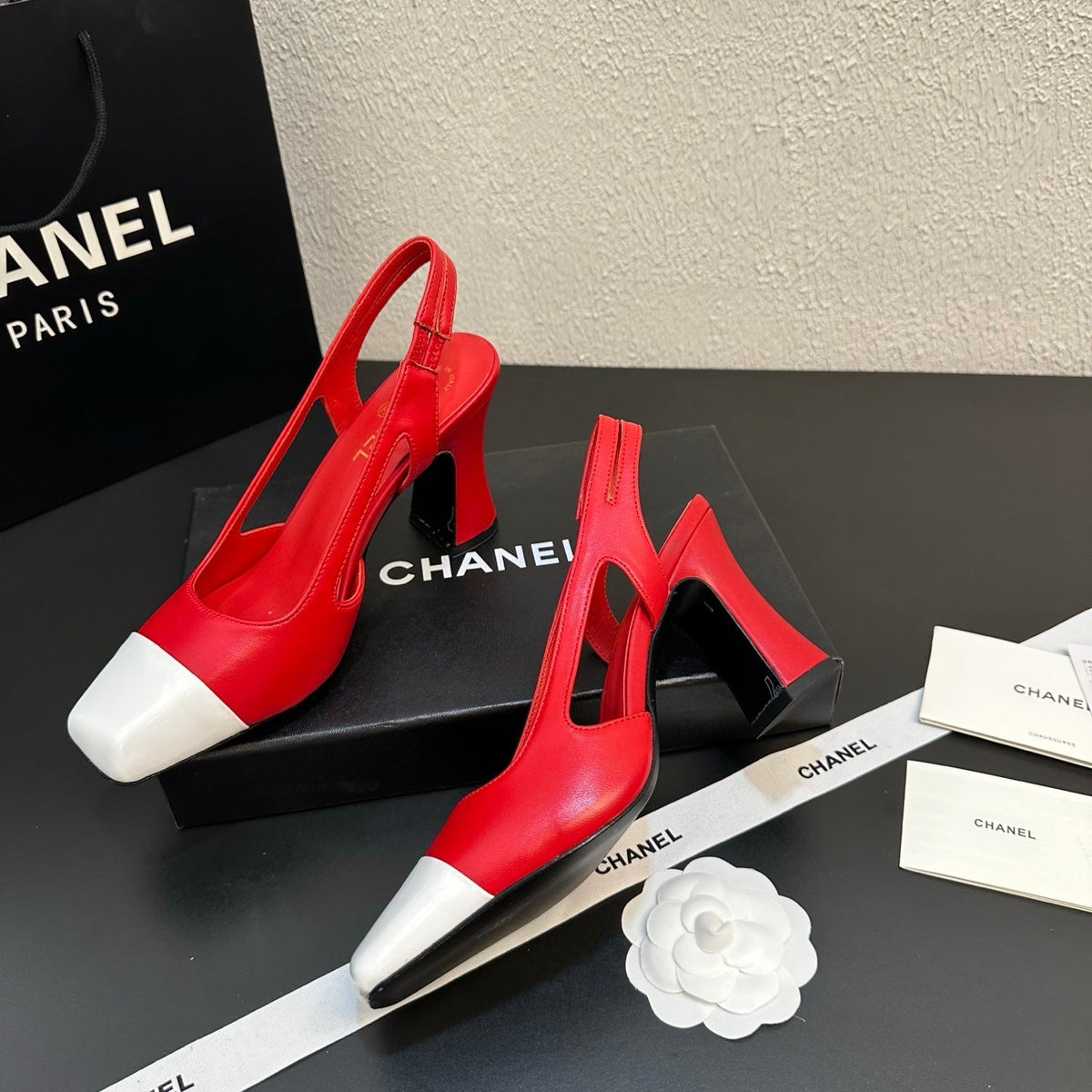 CC Slingback Block Heel White Red Leather 864114