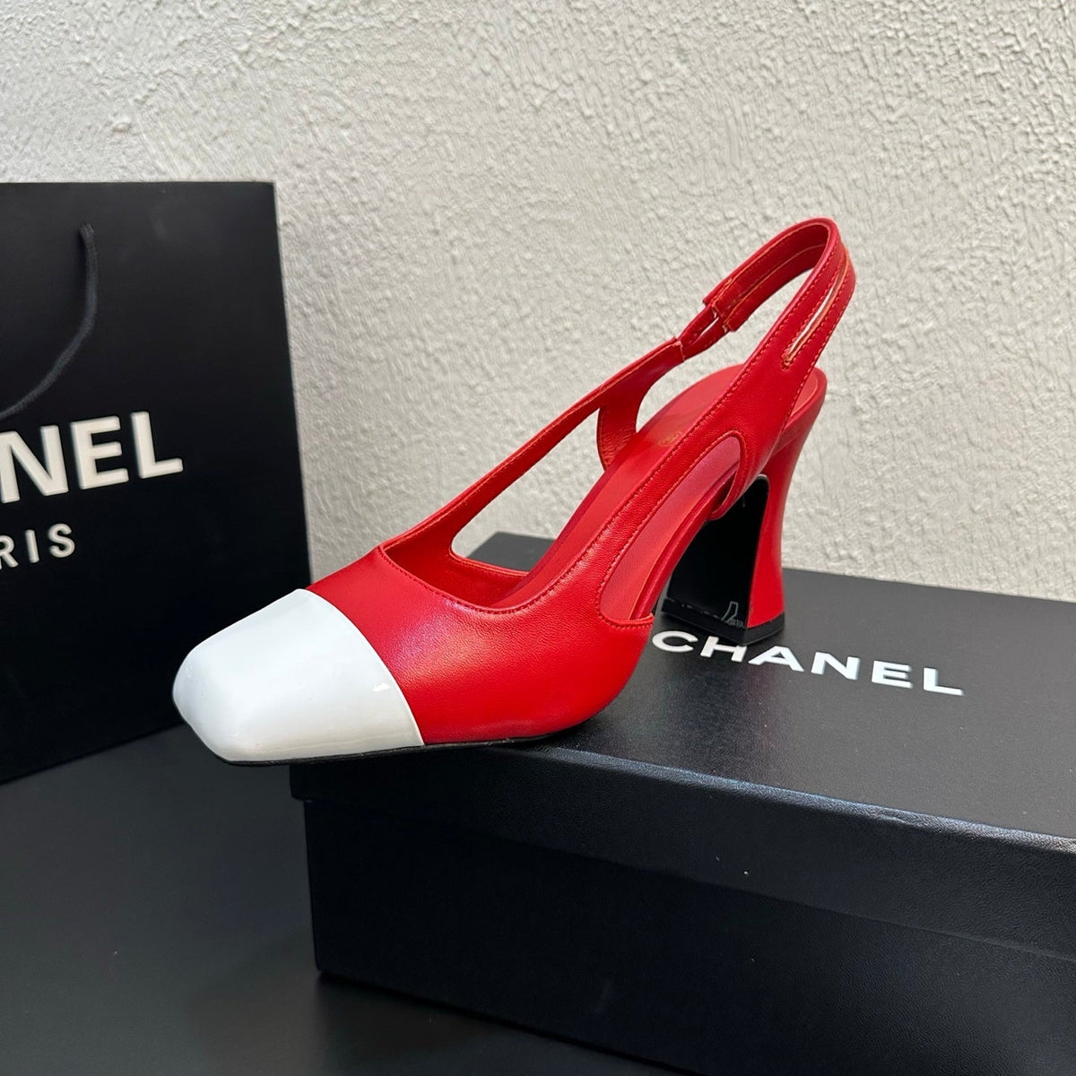 CC Slingback Block Heel White Red Leather 864114
