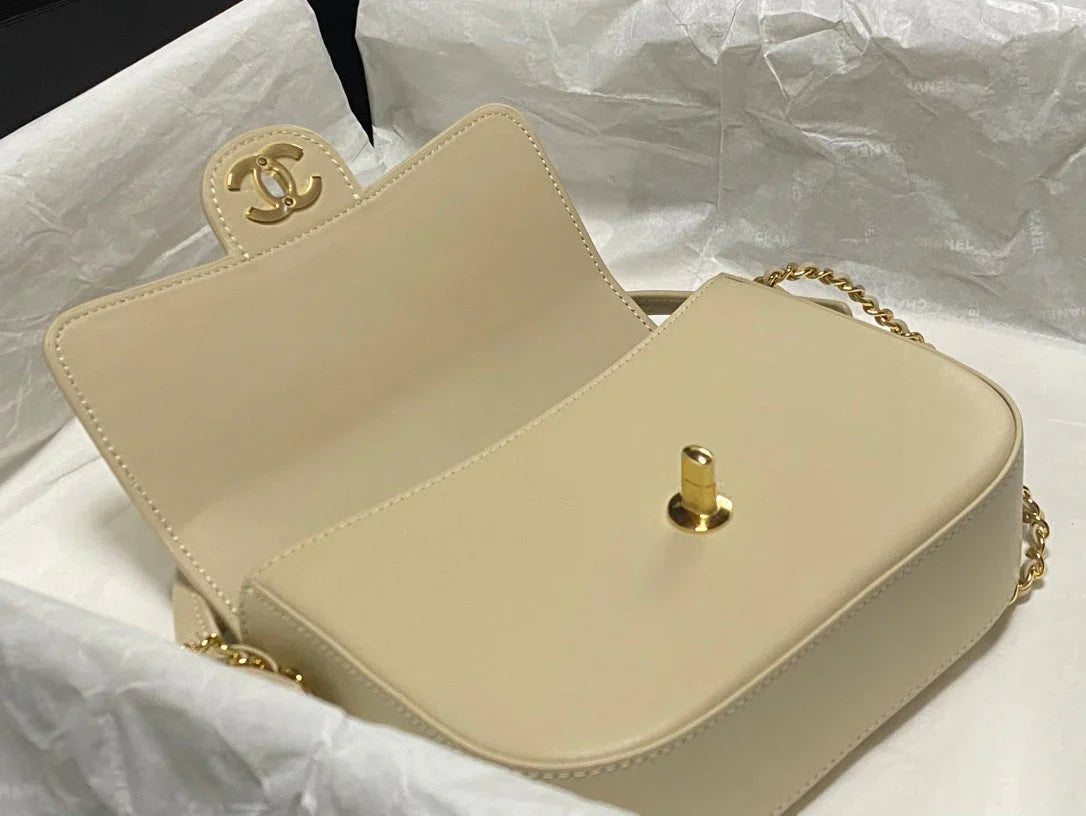 Chanel 2026 Flap Bag 17cm Lambskin Gold Hardware