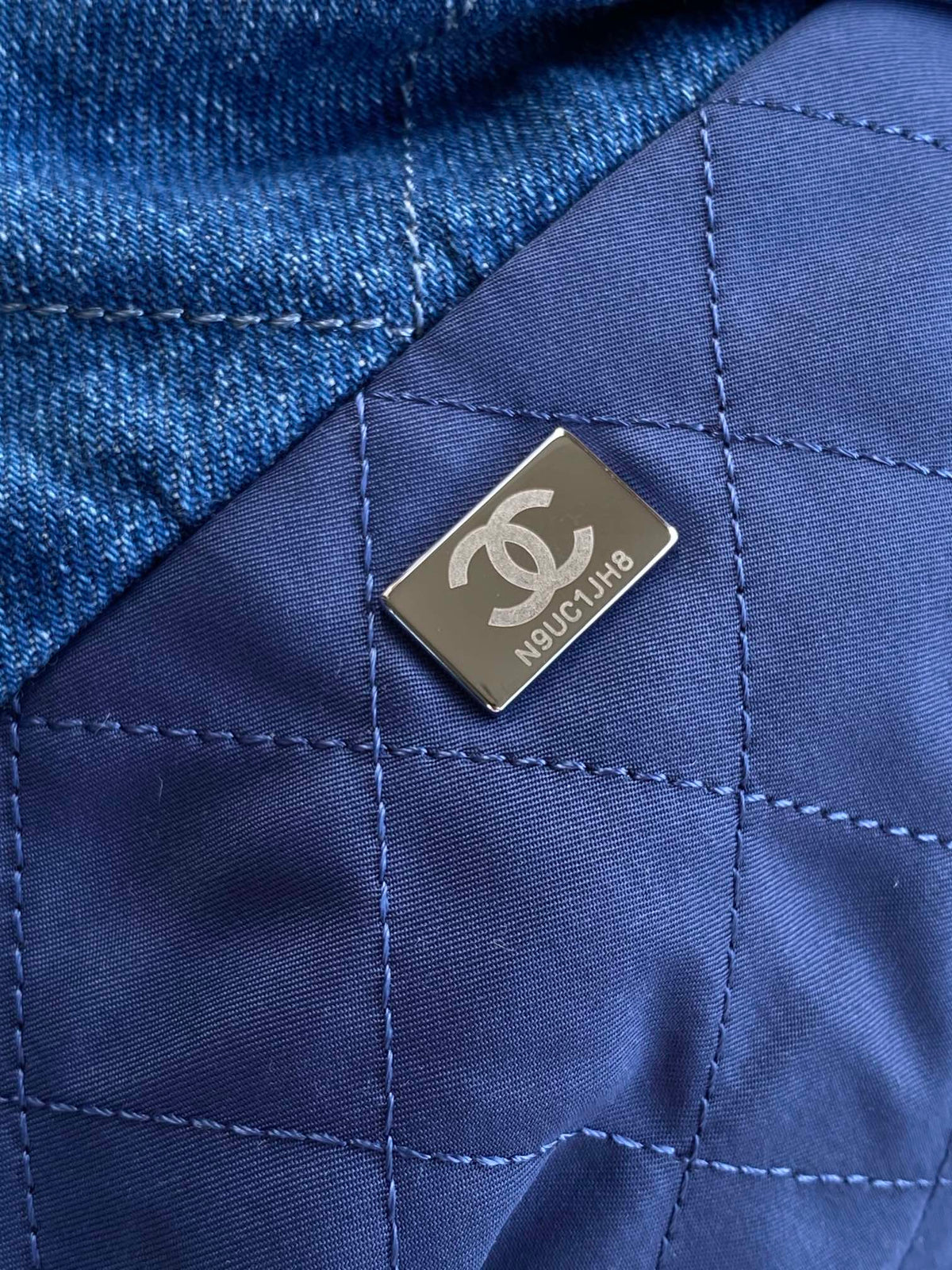 CC MEDIUM 37 BAG IN NAVY BLUE DENIM