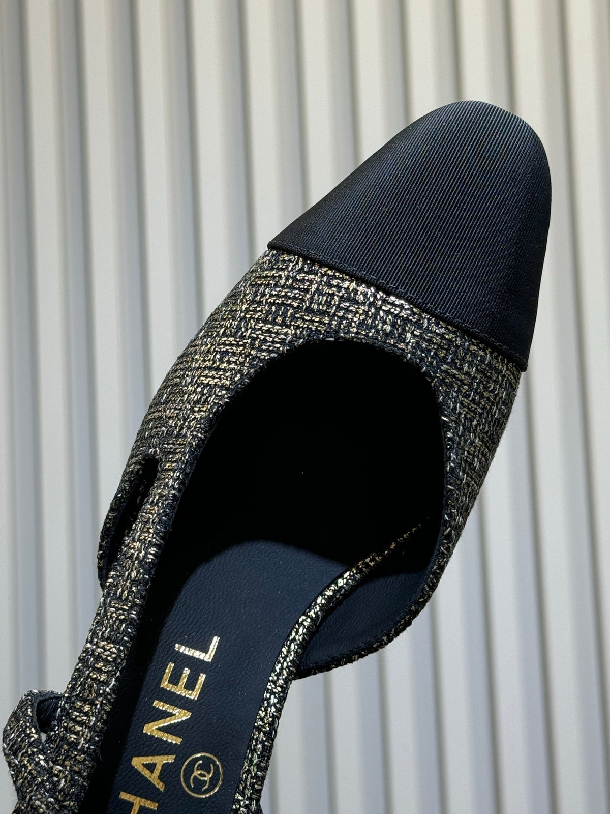 CC 26ss Slingback 7cm Black Gold Tweed Velvet 623156