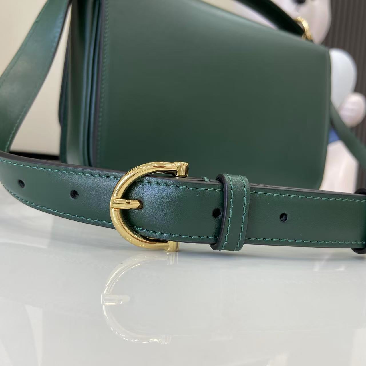 Gucci 25 Siena Bag 22.5cm  Green Gold Leather 292365