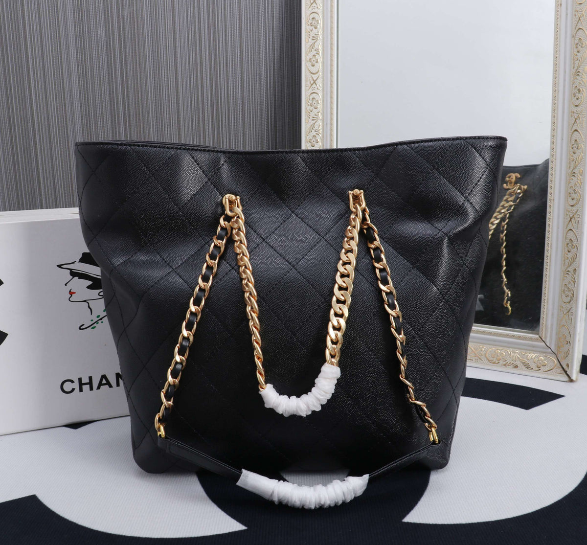 CC AS5746 Tote Bag Caviar Leather