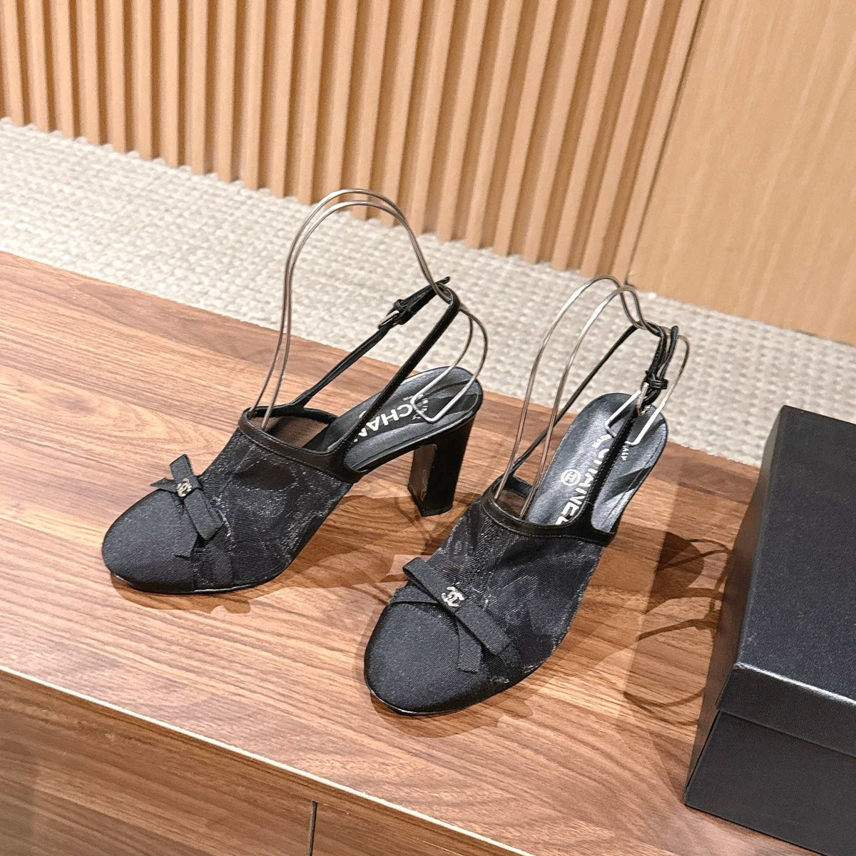 CC 26s Bow Slingback 8cm Black Cotton Mesh 692548