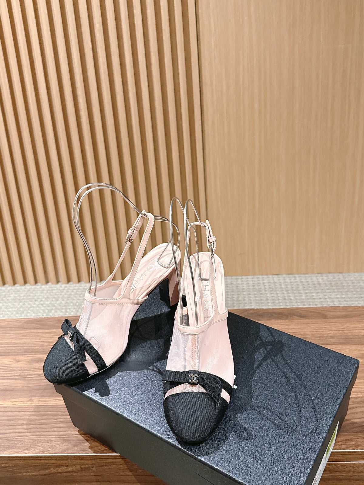 CC 26s Bow Slingback 8cm Black Pastel Pink Cotton Mesh 692549