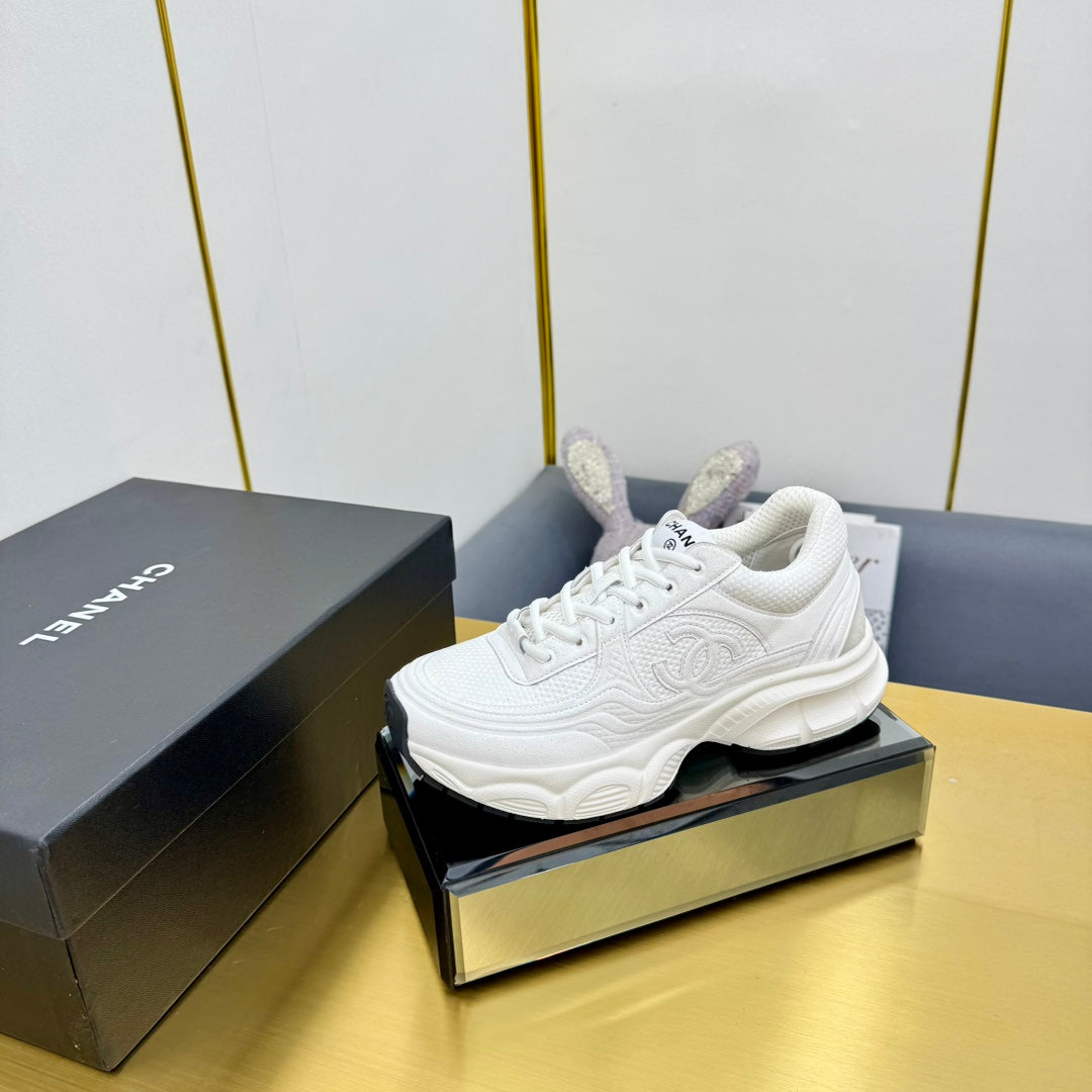 DAD SNEAKER IN WHITE SUEDE AND BREATHABLE MESH