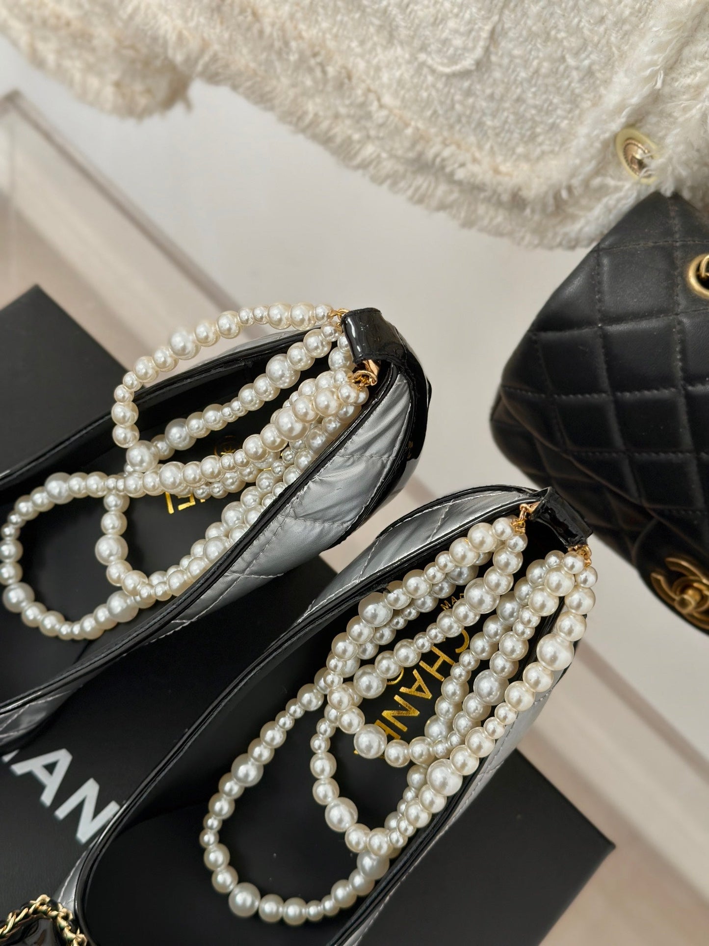 CC High Heels 80mm Grey Black Bow Quilted Calfskin
