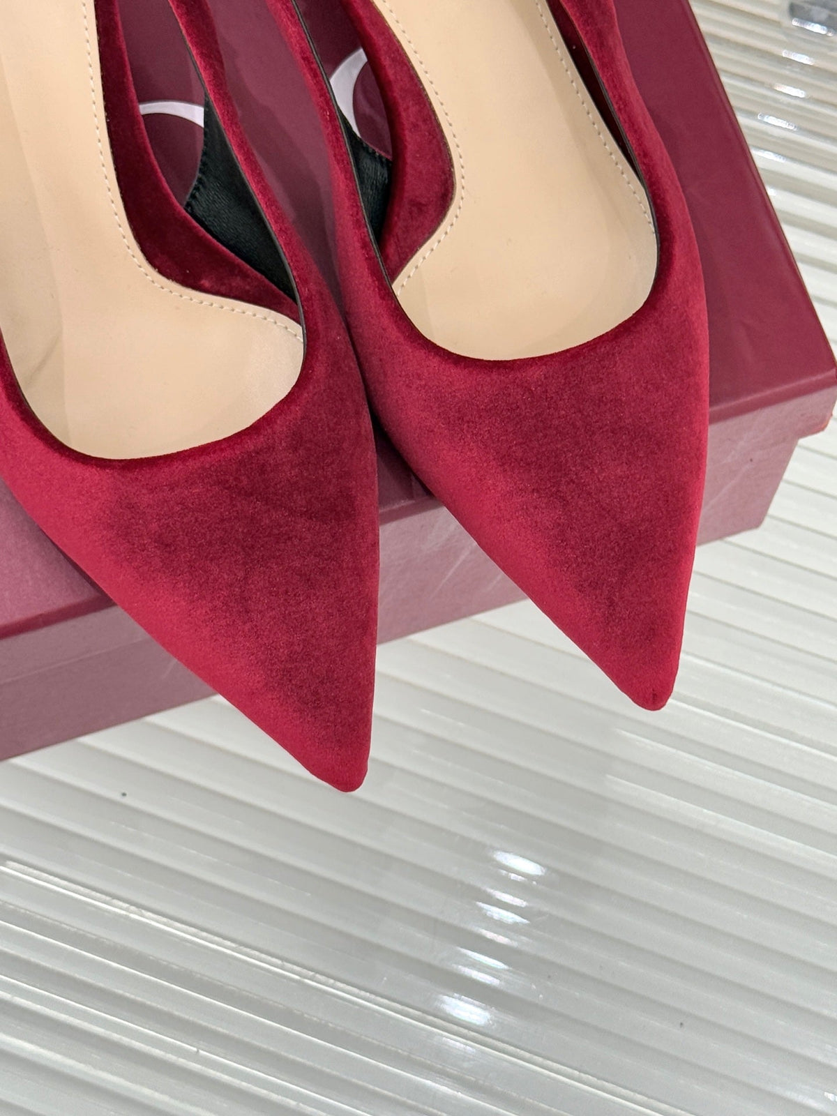 GG 26 Signoria Slingback Pumps 4.5cm Deep Wine Red Suede 632522