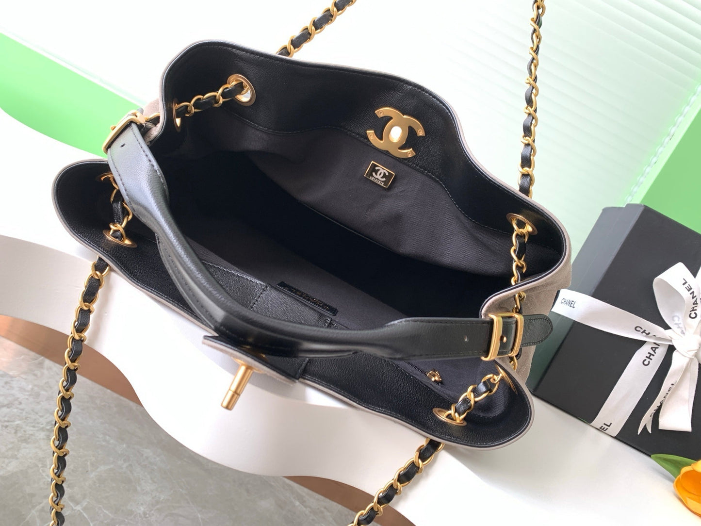CC 25A Small Tote 36cm Grey Suede Black Calfskin
