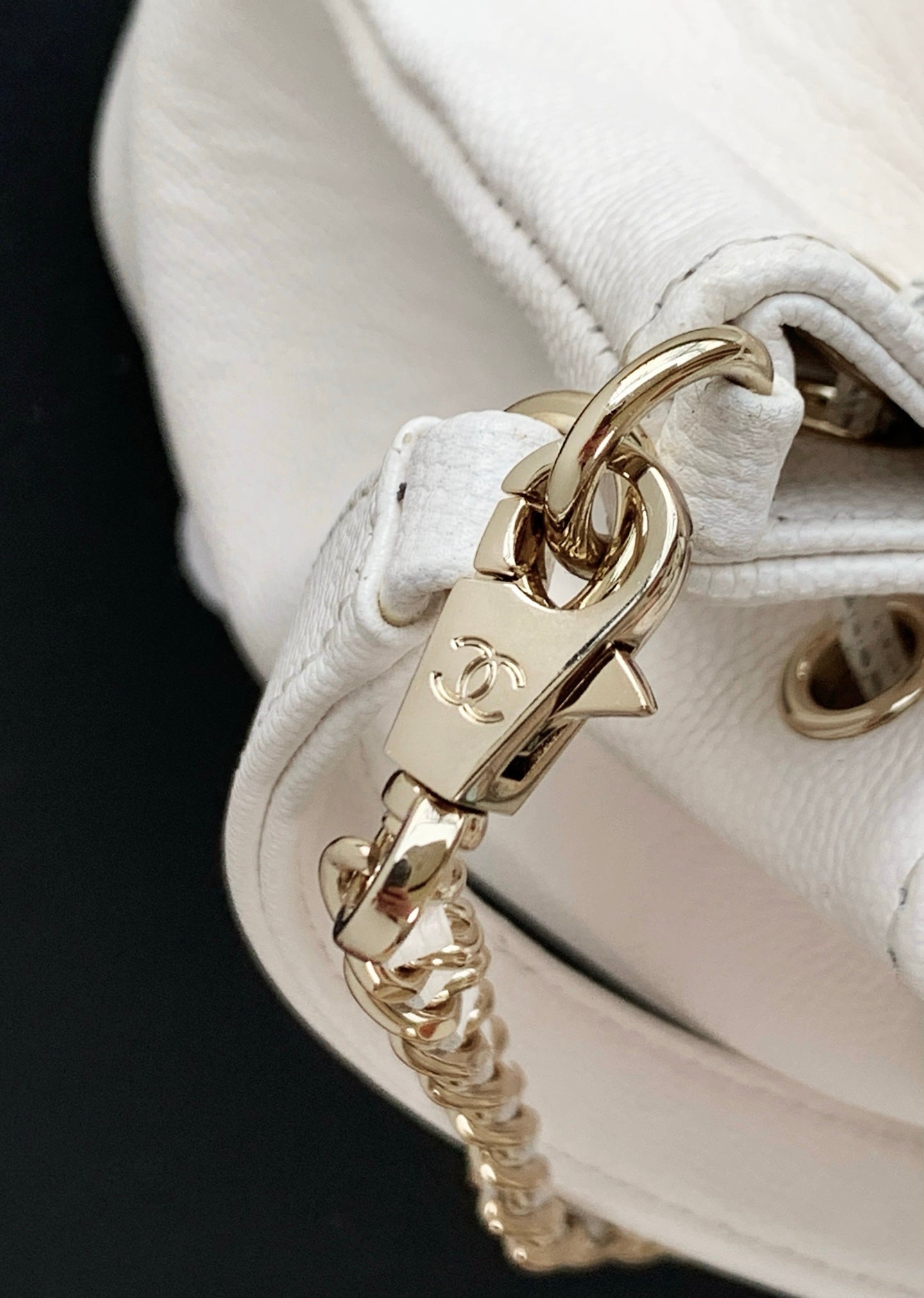 CC Mini Pocket Bucket Bag White Caviar Leather Light GHW 269199