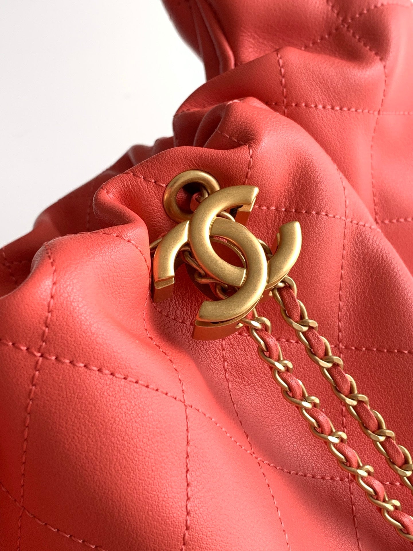 CC 2025 Hobo Bag 45cm Red Calfskin
