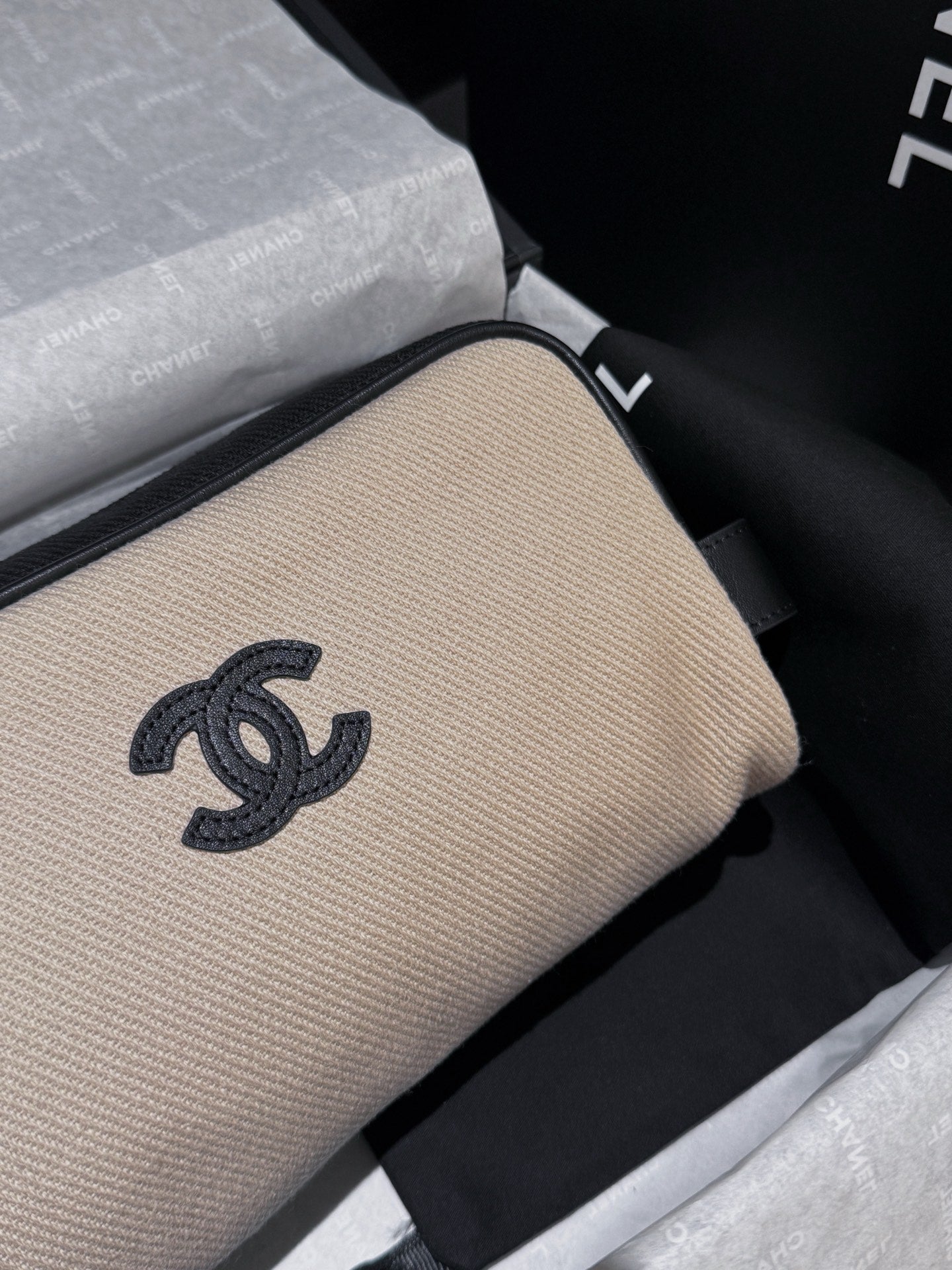 CC 26s Large Zippered Pouch Khaki Canvas Calfskin