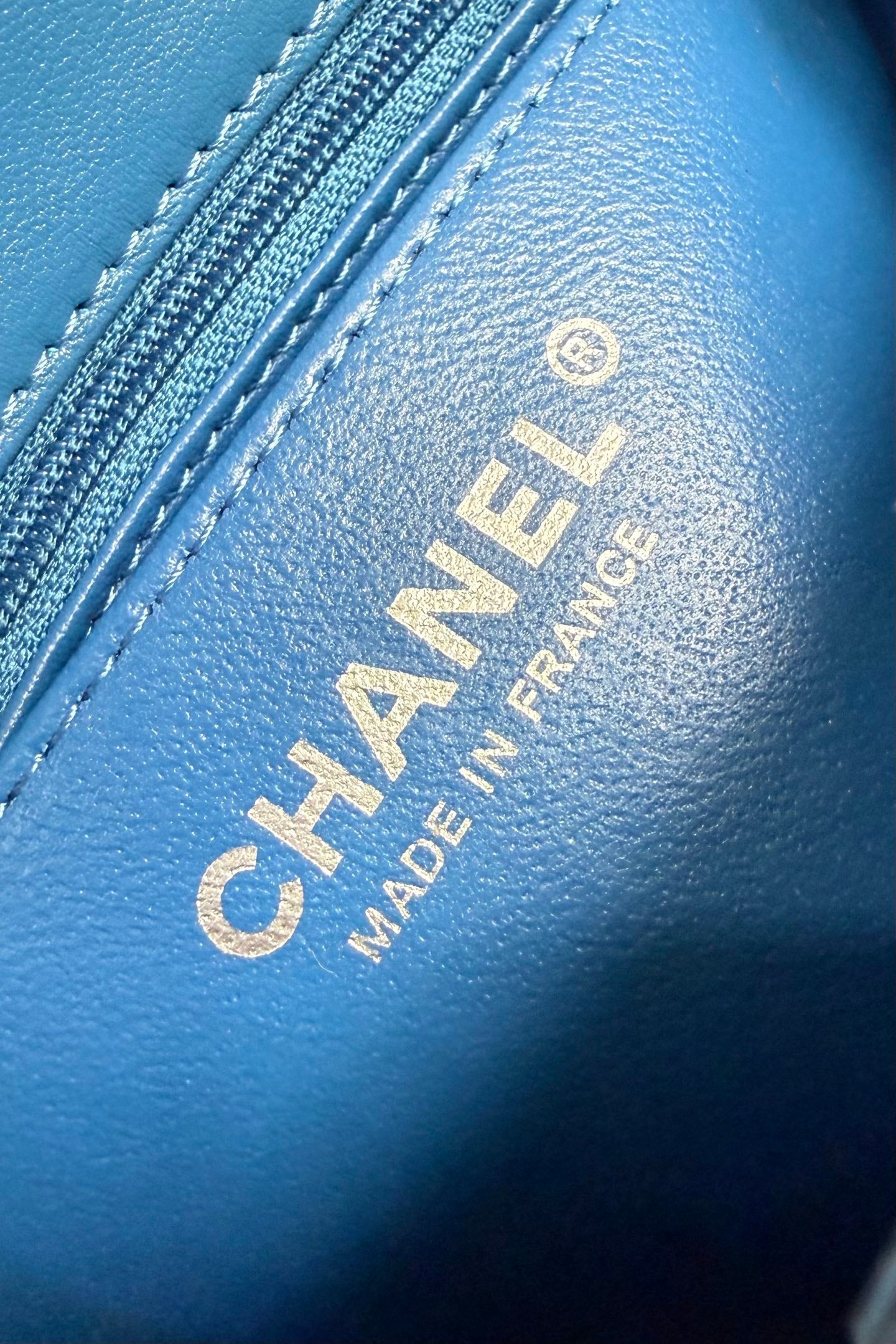 CC Flap Bag 17cm Cobalt Blue Sheepskin SHW 284814