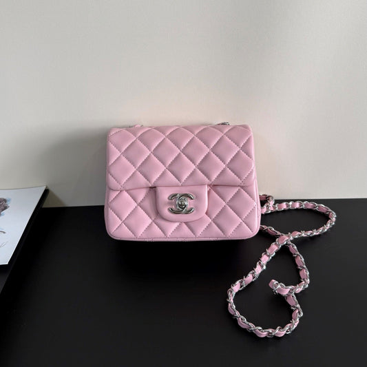 CC Flap Bag 17cm Pink Sheepskin SHW 284823