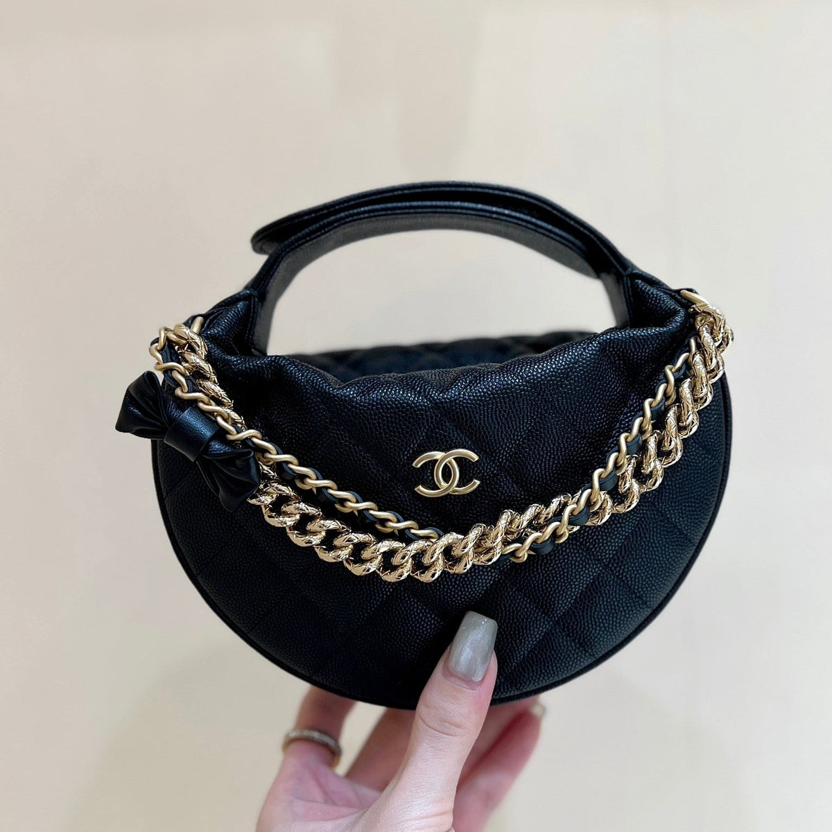 CC Double Chain Bow Pouch Caviar GHW 289787