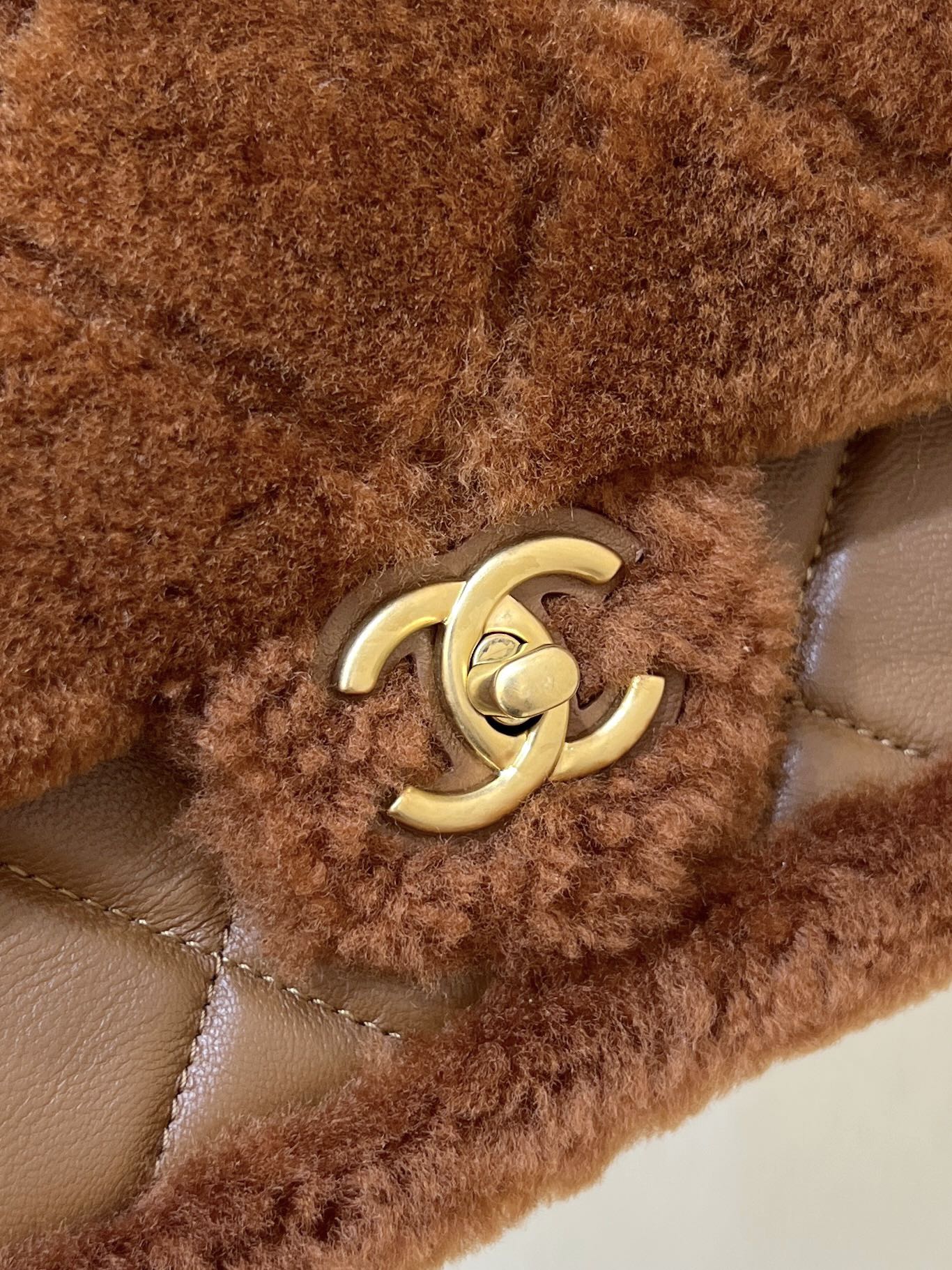 CC  24K Teddy Bear CF 23.5cm Brown Lambskin & Fur Light GHW