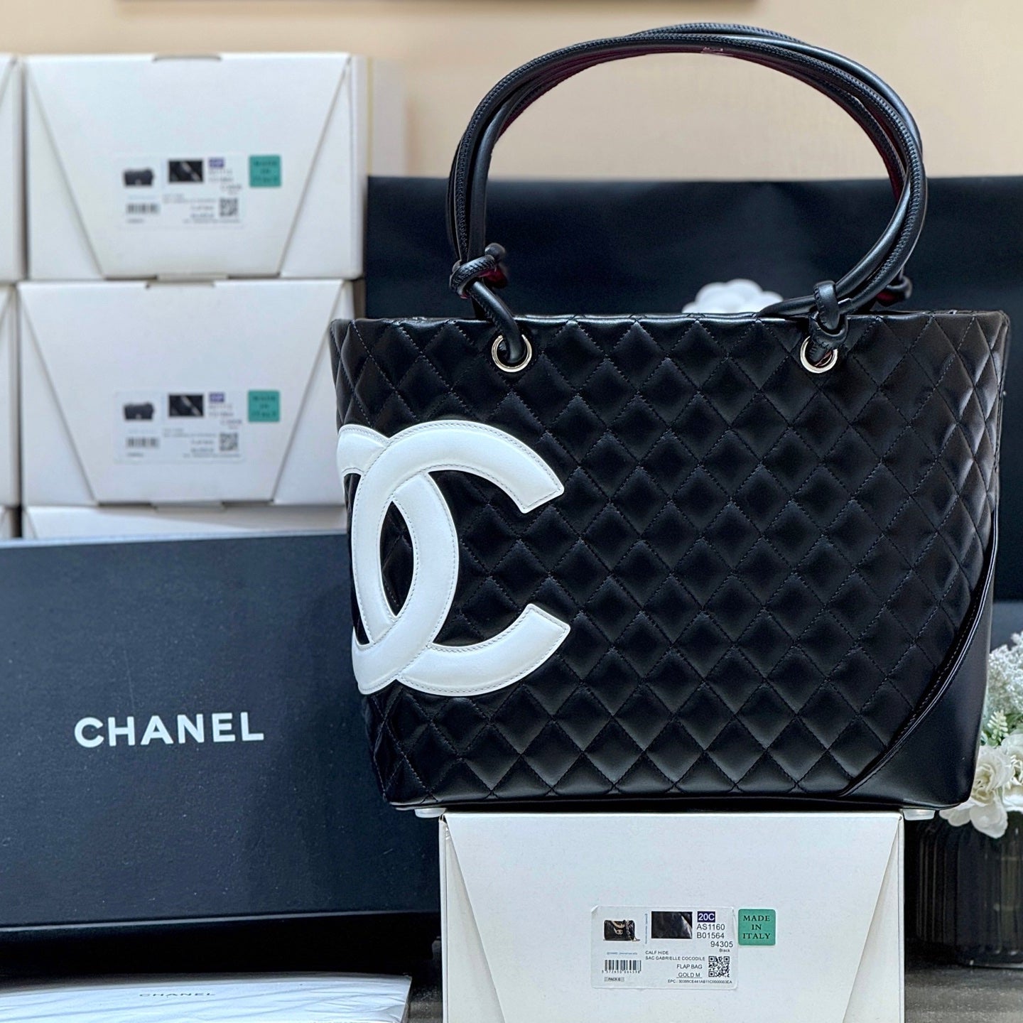 Chanel 25s Cambon Ligne Tote Bag 30cm In Black And White Calfskin