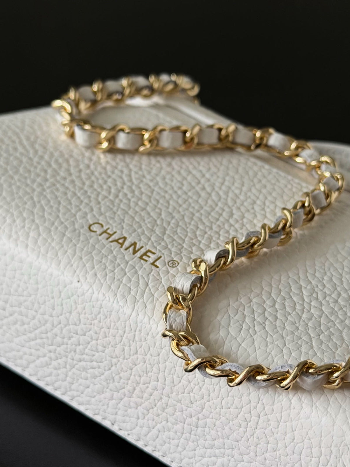 CC 26s Vanity Bag 19.5cm White Cowhide