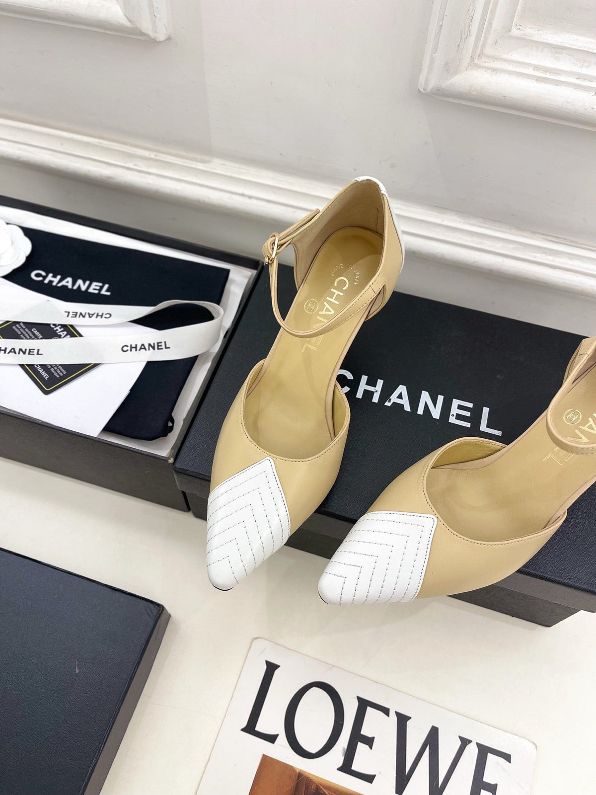 CC 26 SS Double C Slingback 7.5cm Beige White Calfskin 586936
