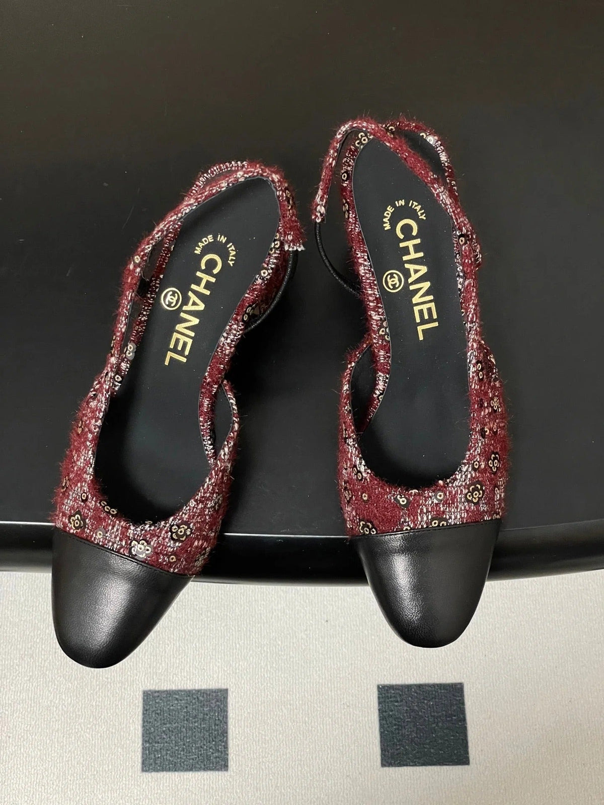 CC 26s Slingback 65 Dark Red Black Tweed Sheepskin 649423