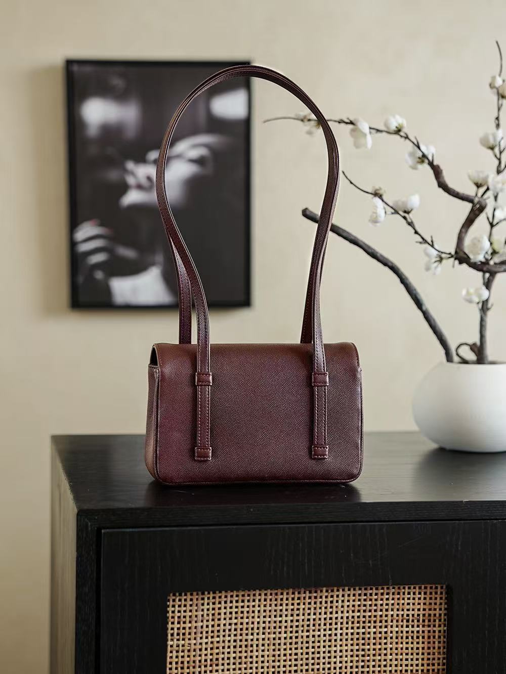 Chanel 2026 Bag 22cm Burgundy Grained Shiny Calfskin