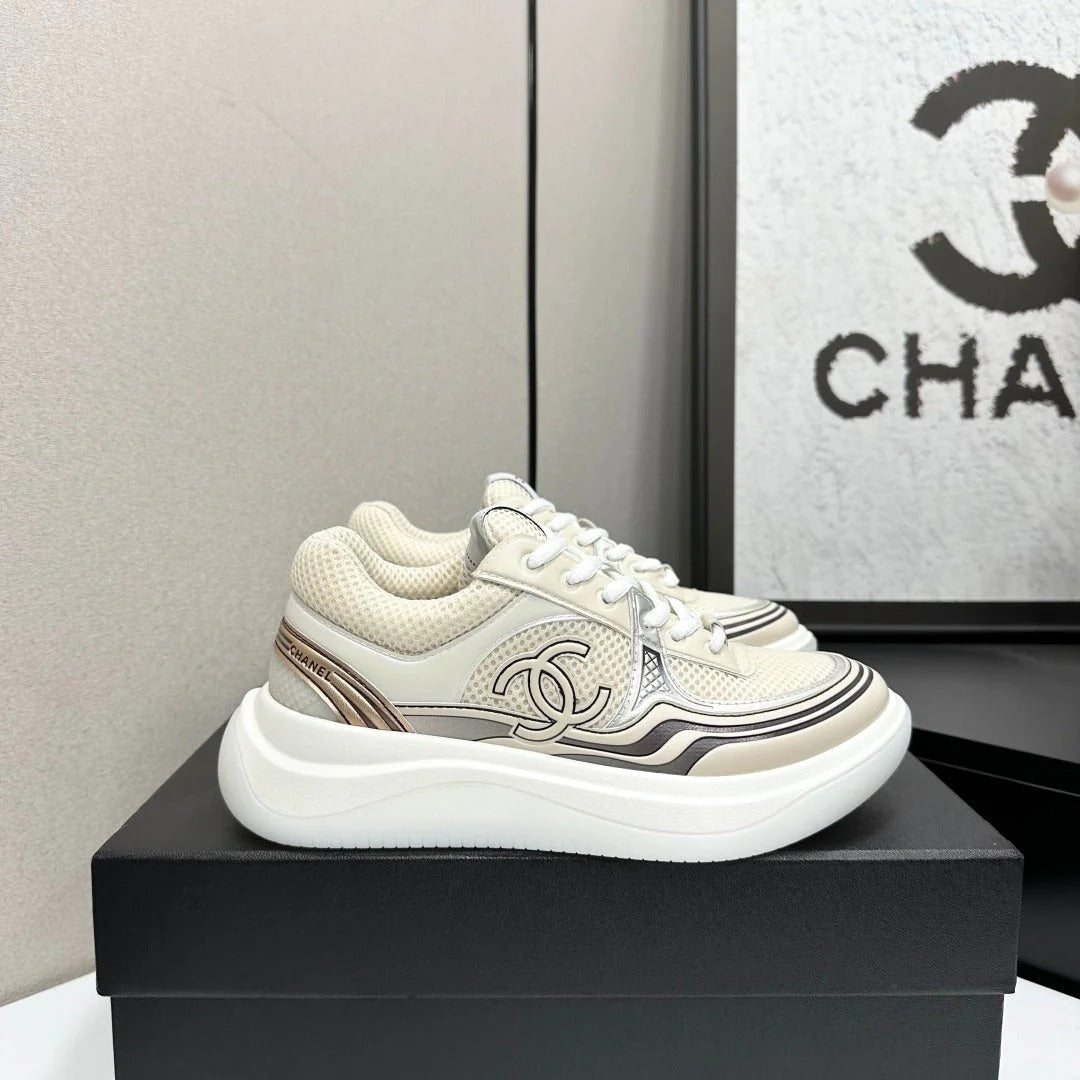 CC 26s Casual Sneakers Light Beige Sliver Fabric Cowhide 626382