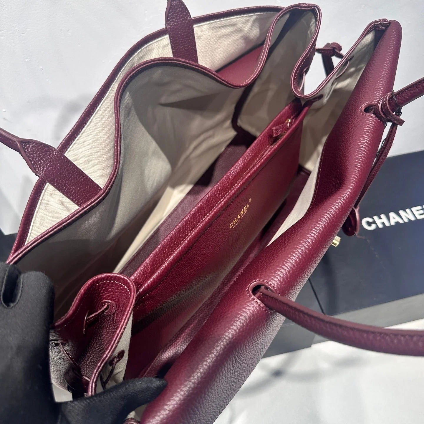 Chanel 2026 Large Shopping Bag 43cm Burgundy Grained Calfskin 363704