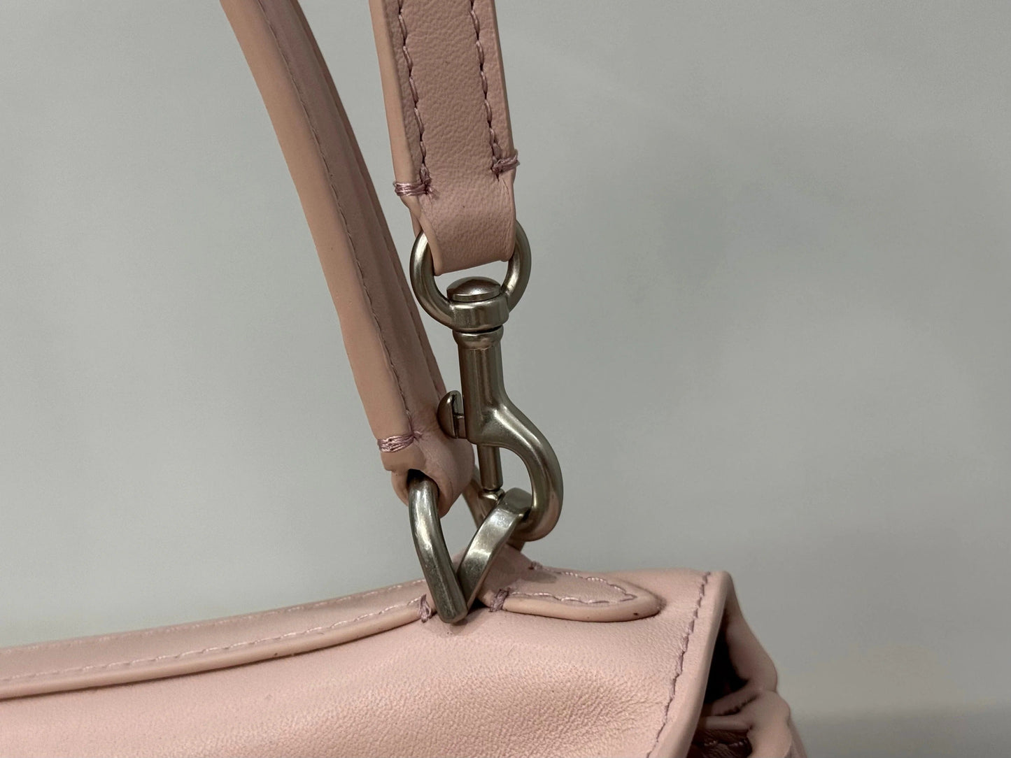 Balenciaga Mini Bag 22 Light Pink Calfskin Sliver Hardware