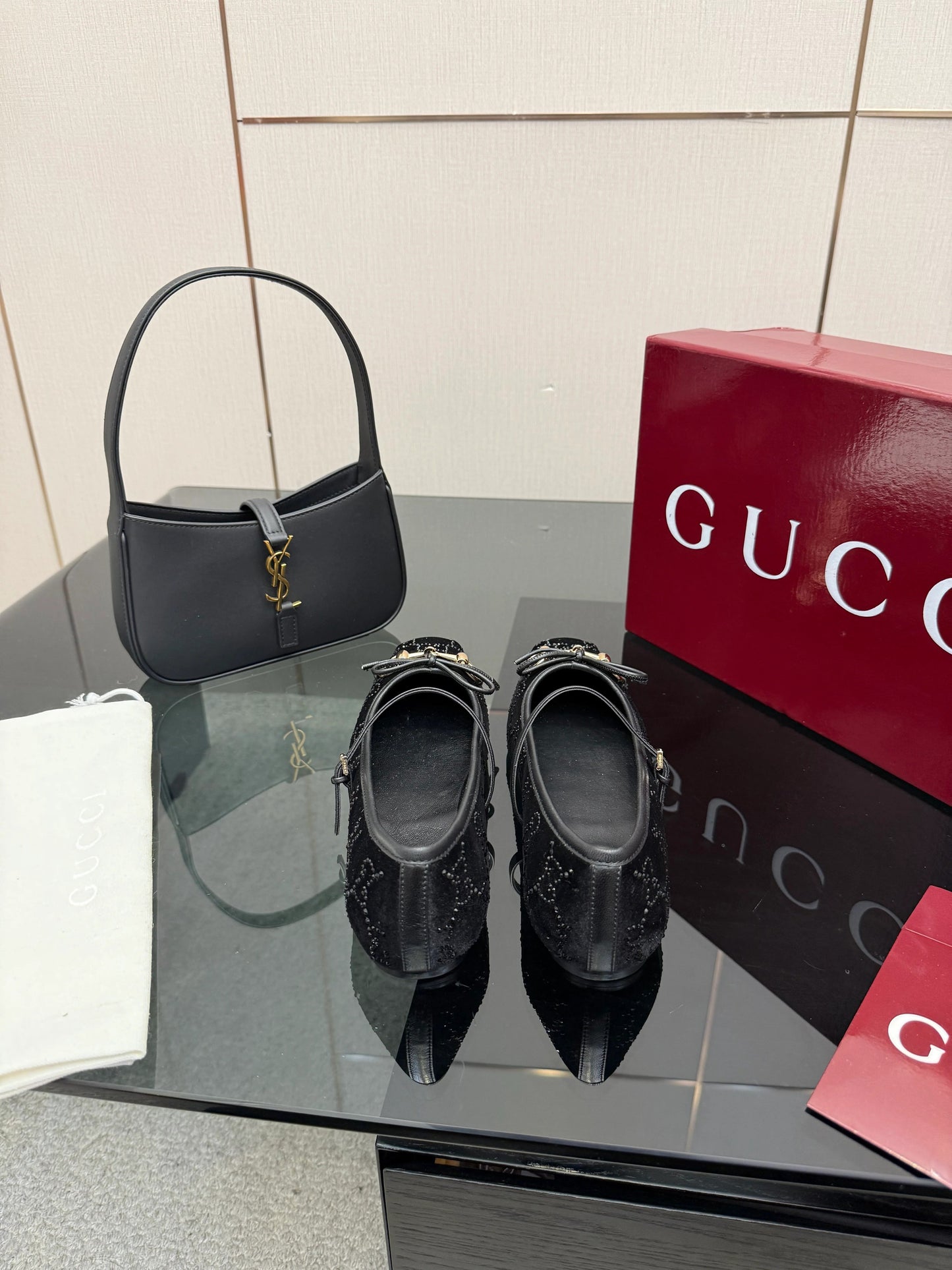 Gucci 2026 Crystal Rhinestone Ballet Flat Black Velvet Leather 629715