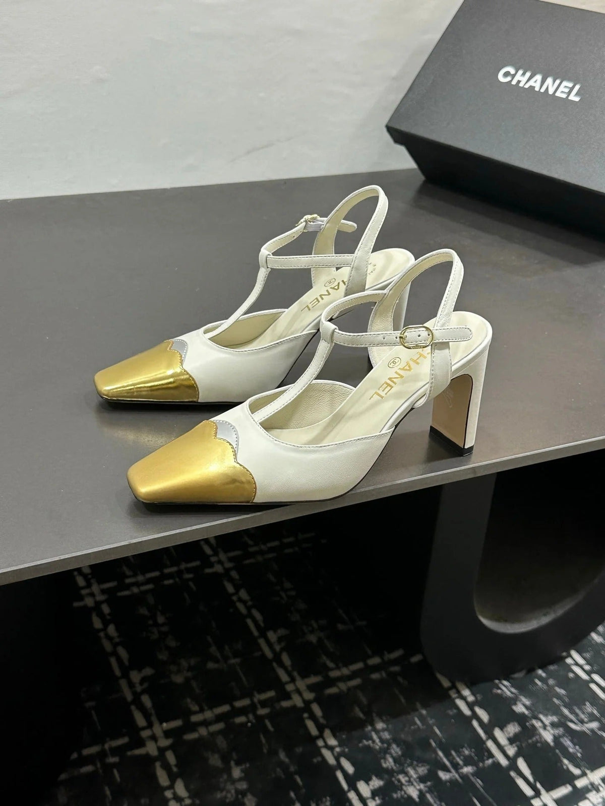 Chanel 2026 Slingback Pumps Leather Sheepskin 832516