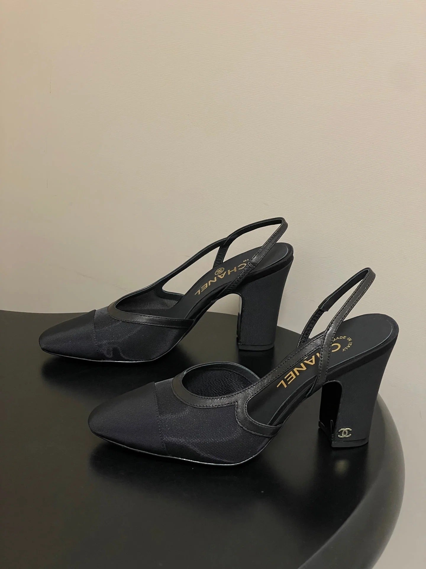 CC 26s Slingback 95 Black Mesh Fabric Sheepskin 649442