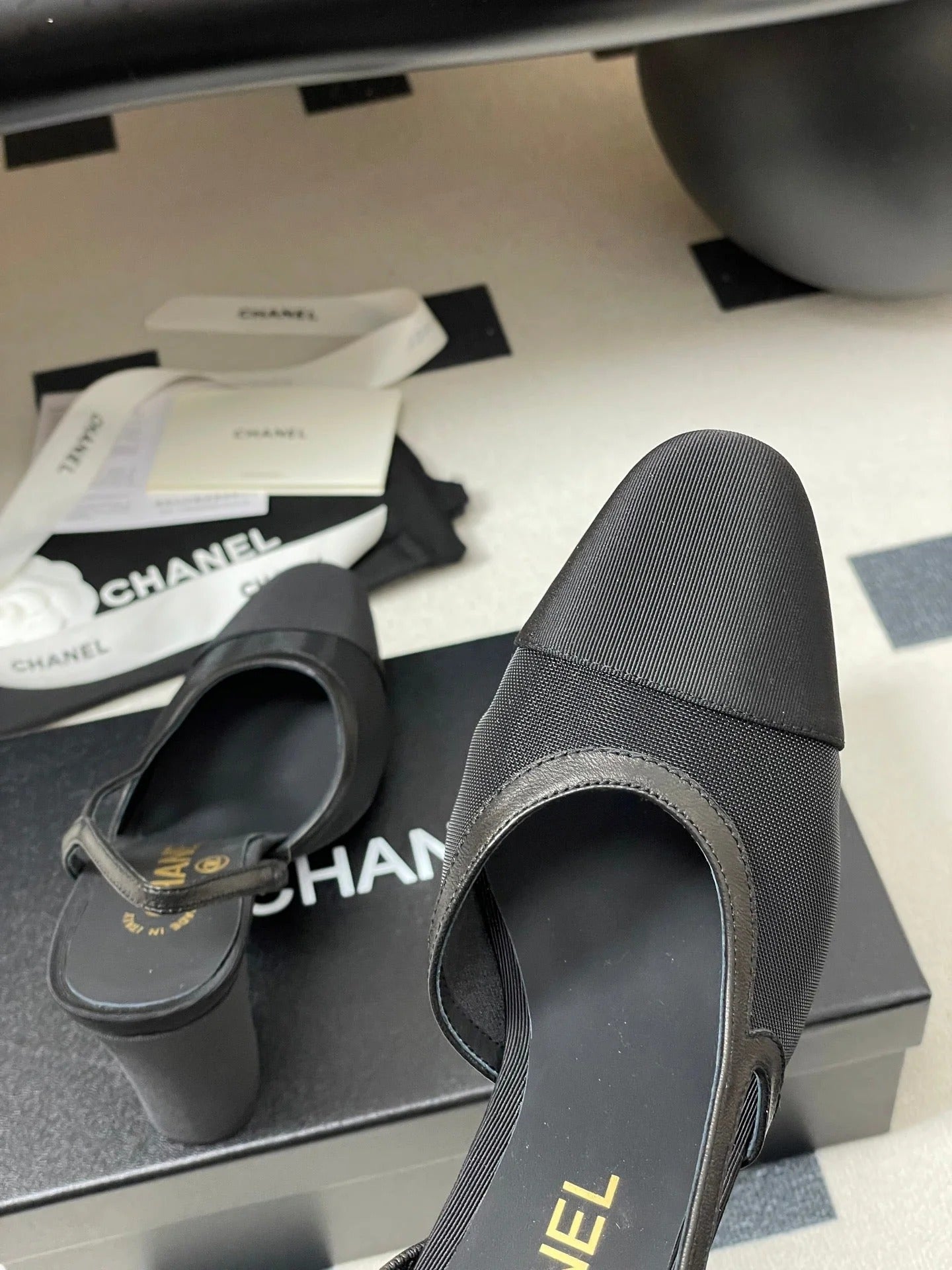 CC 26s Slingback 95 Black Mesh Fabric Sheepskin 649442