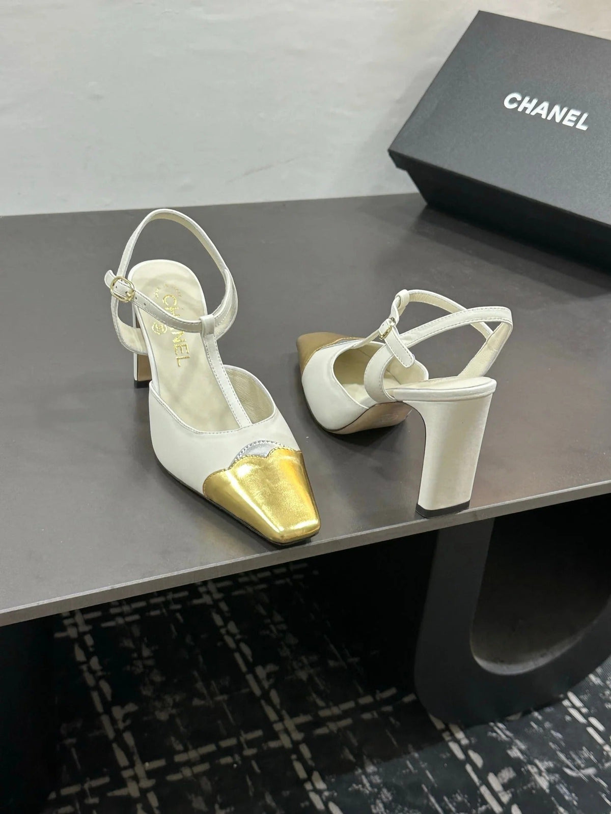 Chanel 2026 Slingback Pumps Leather Sheepskin 832516