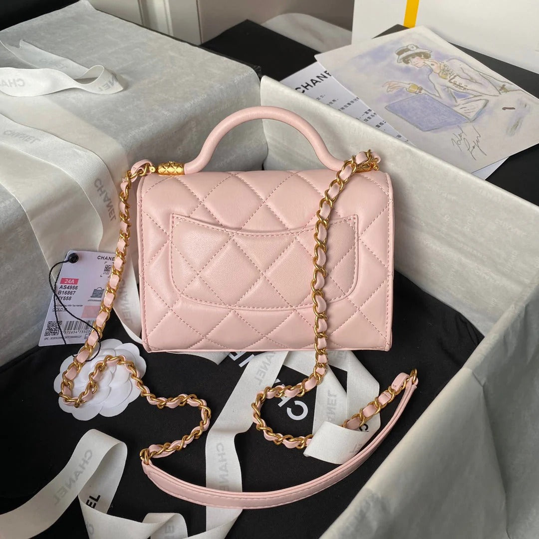 CC  25S FLAP BAG 18 CM IN LIGHT PINK LAMBSKIN WITH TOP HANDLE
