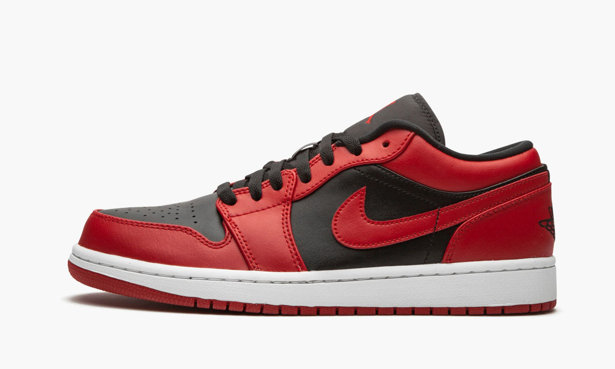 Jordan 1 Low “Reverse Bred” Sneakers - Performance Runner