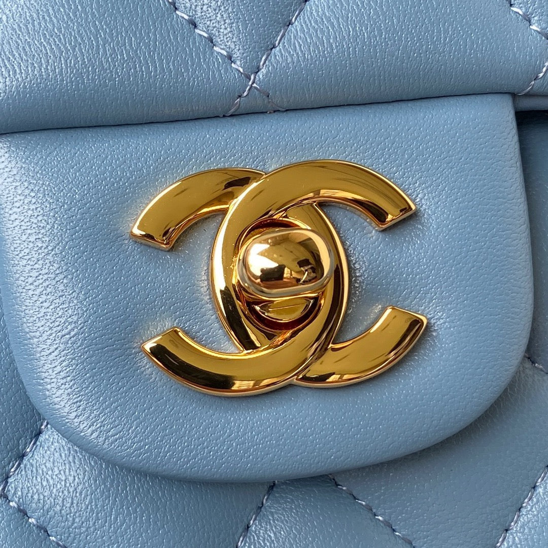 Medium Classic Flap Bag 23cm Blue Lambskin Gold Hardware